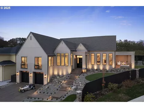 267 W U St, Washougal, WA 98671