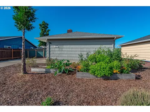 Other - 2274 Centennial Blvd, Springfield, OR 97477 photo 1 of 6