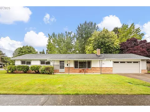 504 SW Taft St, Mcminnville, OR 97128