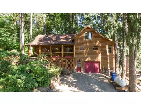 16351 S Hattan Rd, Oregon City, OR 97045