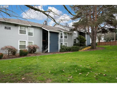 8316 SW Mohawk St, Tualatin, OR 97062
