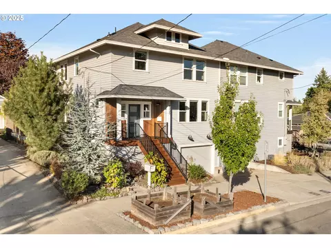 4735 SE Bush St, Portland, OR 97206
