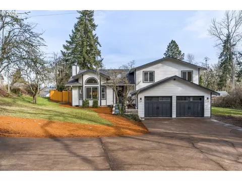 1999 Hawkins Ln, Eugene, OR 97405