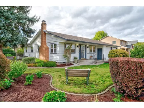 2601 Walker Rd NE, Salem, OR 97305