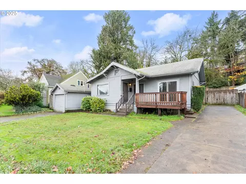 21835 Willamette Dr, West Linn, OR 97068