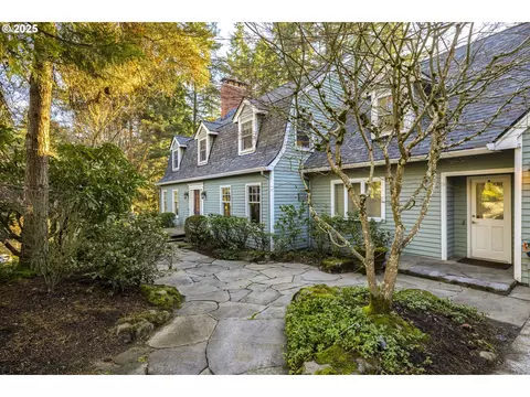 18336 Westview Dr, Lake Oswego, OR 97034