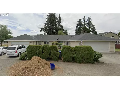 2976 2978 A St, Hubbard, OR 97032