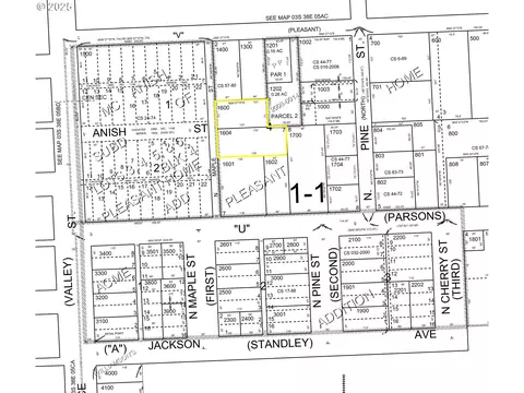 2207 Maple St, La Grande, OR 97850