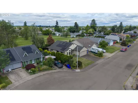 View/Area - 512 Pegasus Ct, Molalla, OR 97038 photo 1 of 2