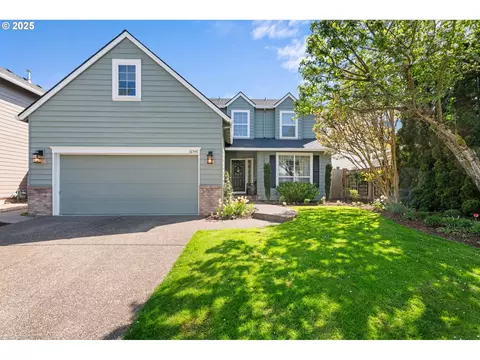 16548 SW Willow Dr, Sherwood, OR 97140