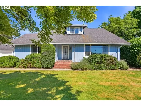 1582 SE Davis St, Mcminnville, OR 97128