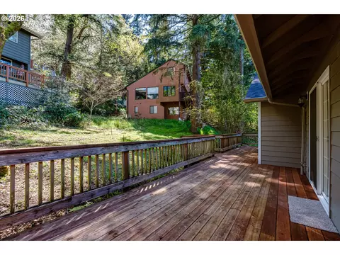 Exterior - 3417 Videra Dr, Eugene, OR 97405 photo 8 of 8