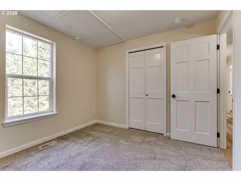 Bedroom - 3417 Videra Dr, Eugene, OR 97405 photo 3 of 7