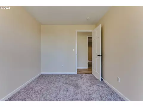 Bedroom - 3417 Videra Dr, Eugene, OR 97405 photo 2 of 7
