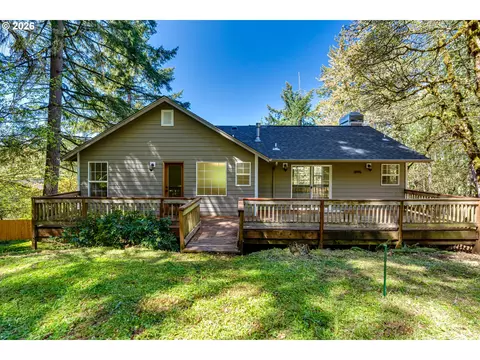 Exterior - 3417 Videra Dr, Eugene, OR 97405 photo 4 of 8