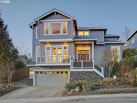 16429 Oak Tree Ter, Oregon City, OR 97045