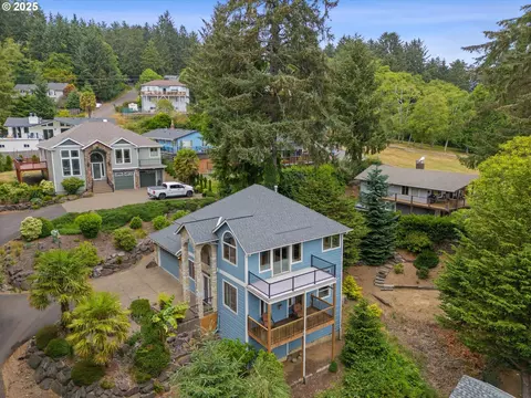 View/Area - 1280 NE Regatta St, Lincoln City, OR 97367 photo 1 of 7
