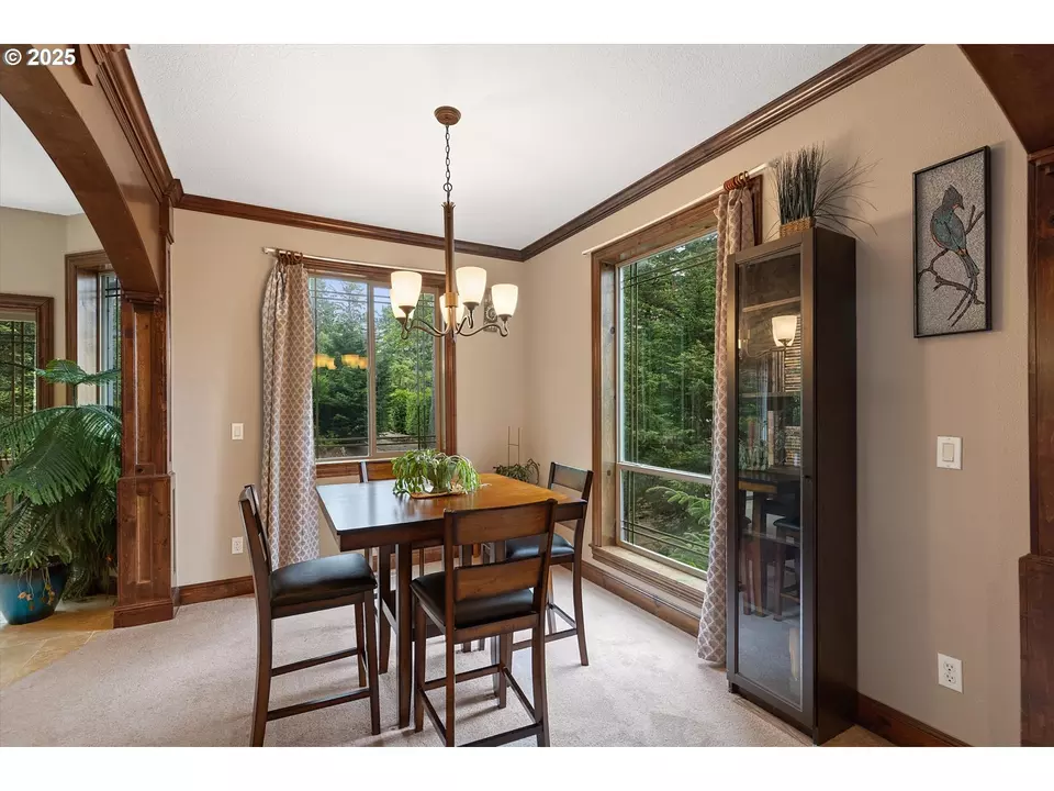 Dining - 1280 NE Regatta St, Lincoln City, OR 97367 photo 1 of 2