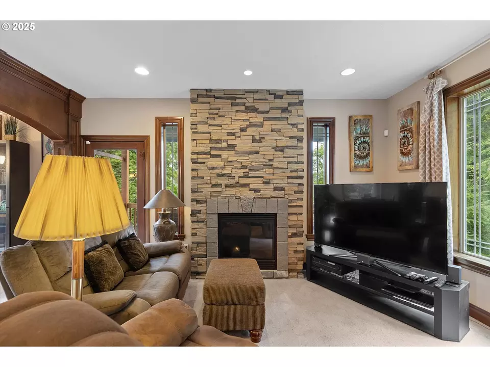 Living - 1280 NE Regatta St, Lincoln City, OR 97367 photo 3 of 3