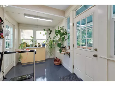 Other - 835 N Main Ave, Gresham, OR 97030 photo 9 of 15