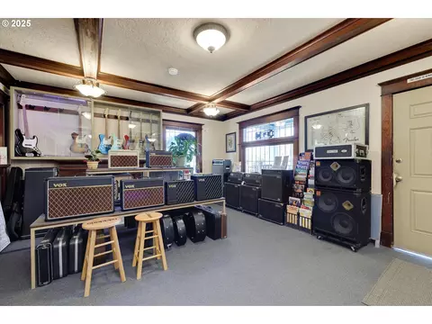 Other - 835 N Main Ave, Gresham, OR 97030 photo 3 of 15