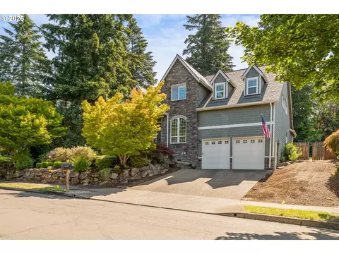 16288 Barlow Dr, Oregon City, OR 97045