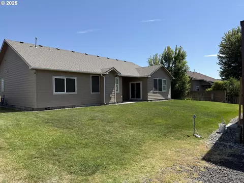 2101 NE 8th St, Hermiston, OR 97838