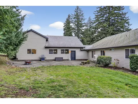 Exterior - 42101 SE Locksmith Ln, Sandy, OR 97055 photo 3 of 7