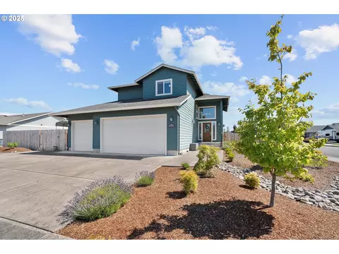 38822 SW 3rd Ave, Scio, OR 97374