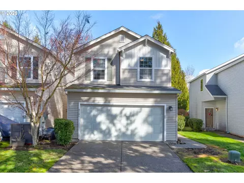 3181 SE Robin Cir, Hillsboro, OR 97123