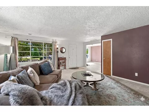 Other - 1646 H St, Springfield, OR 97477 photo 2 of 7