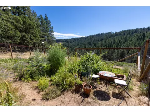 Exterior - 82 Meadows Loop, Lyle, WA 98635 photo 8 of 13