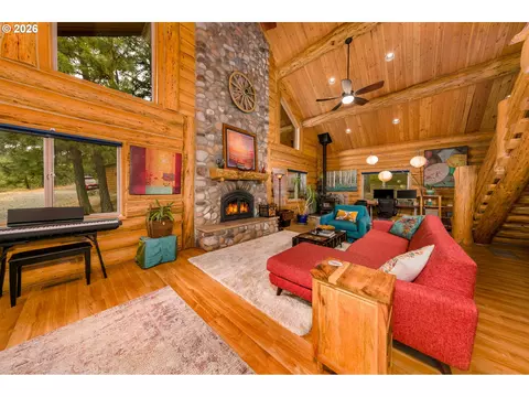 Living - 82 Meadows Loop, Lyle, WA 98635 photo 1 of 4