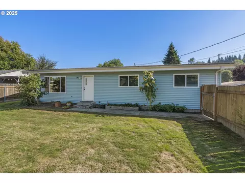 2022 42nd Ave, Longview, WA 98632