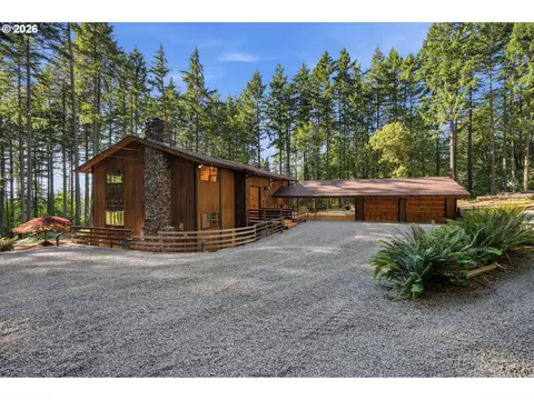 22685 SW Mountain Creek Rd, Sherwood, OR 97140