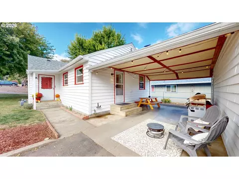 Exterior - 1003 SE Isaac Ave, Pendleton, OR 97801 photo 2 of 2