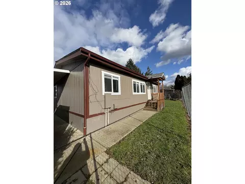 4792 NE Wyoming Cir, Salem, OR 97305