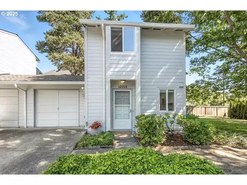 12015 SW Sussex St, Beaverton, OR 97008
