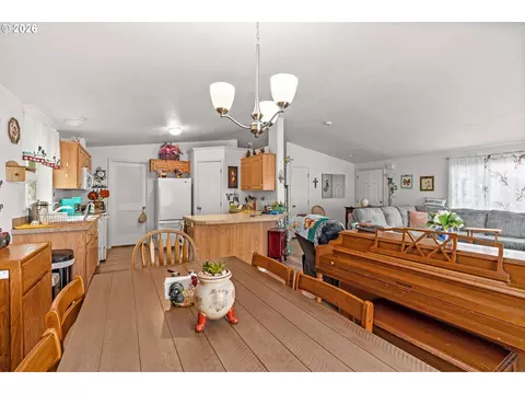 1199 N Terry St #252, Eugene, OR 97402 photo 10