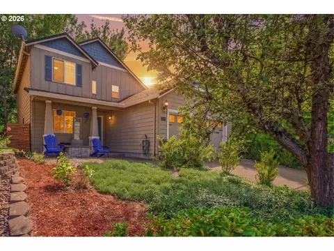 19240 SW Rosedale Ct, Beaverton, OR 97007