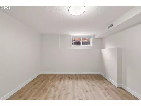 Other - 275 NE Scott Dr, Gresham, OR 97030 photo 1 of 7
