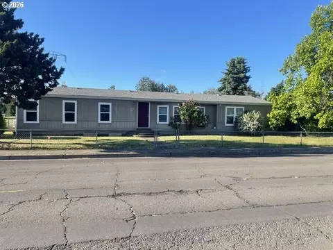 5660 Daisy St #31, Springfield, OR 97478