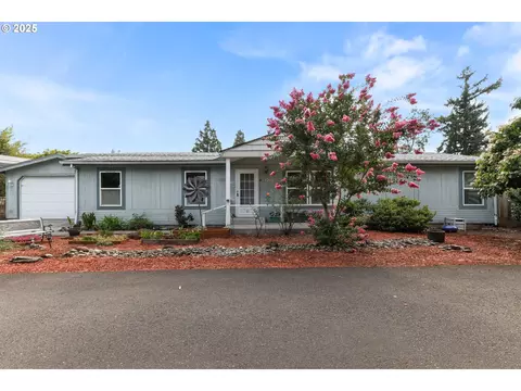 14202 SE Raelyn Ter, Milwaukie, OR 97267