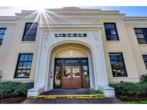 650 W 12th Ave #119, Eugene, OR 97402