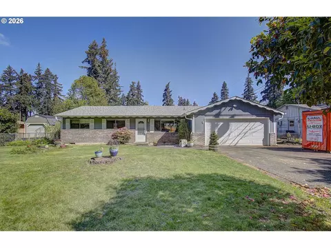 9802 NE 58th St, Vancouver, WA 98662