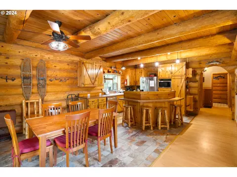 58200 E Marmot Rd, Sandy, OR 97055 photo 19