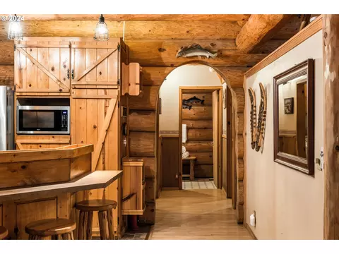 58200 E Marmot Rd, Sandy, OR 97055 photo 31