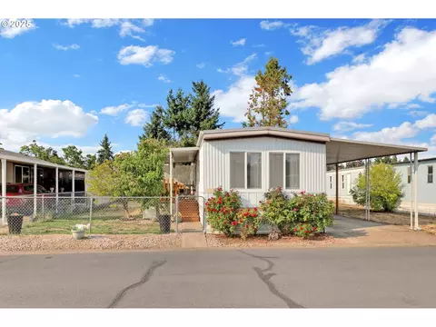 5335 Main St #229, Springfield, OR 97478