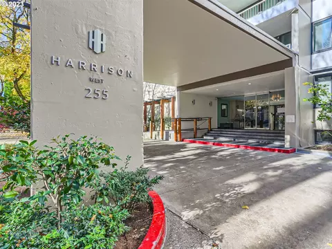 255 SW Harrison St #9D, Portland, OR 97201