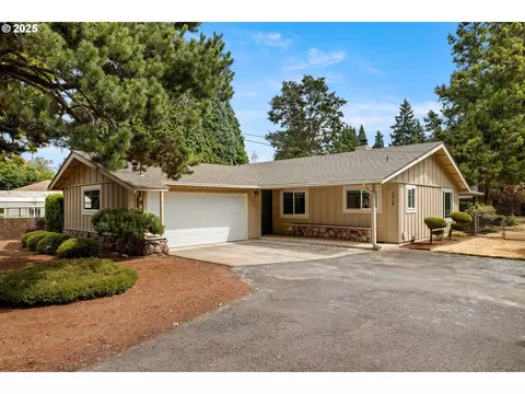 5919 NW Garfield Ave, Vancouver, WA 98663